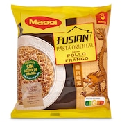 Pasta oriental fusian sabor pollo Maggi sobre 71 g