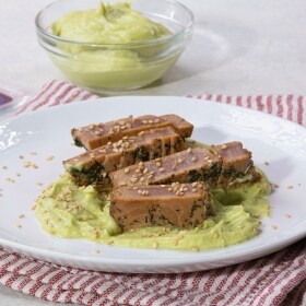 receta tataki de atún con mayonesa de aguacate