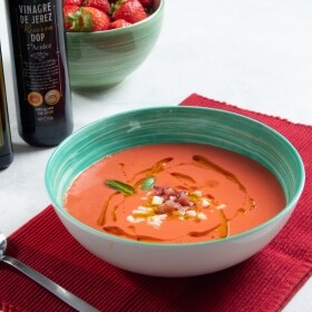 receta salmorejo de fresas