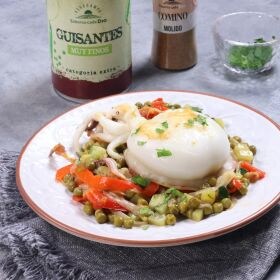 receta sepia salteada con verduras y guisantes