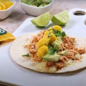 receta tacos de pollo con mango y aguacate