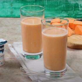 receta batido de boniato con frutas y yogur